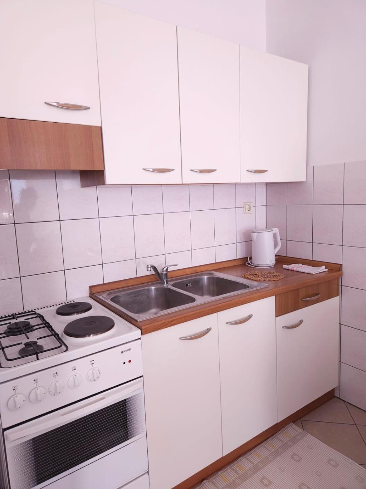 Lorena Apartments In Pula Exterior photo